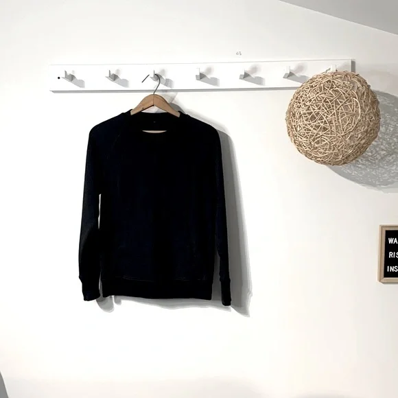 Lululemon Scuba Crew - Picture 9 of 9